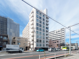 サーラ川口１２８外観写真